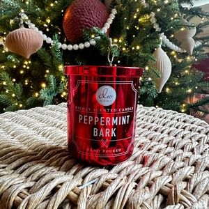 DW Home PEPPERMINT BARK candle hand poured 3.8 oz